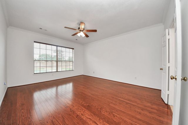 19702 Wood Walk Lane, Humble, TX 77346