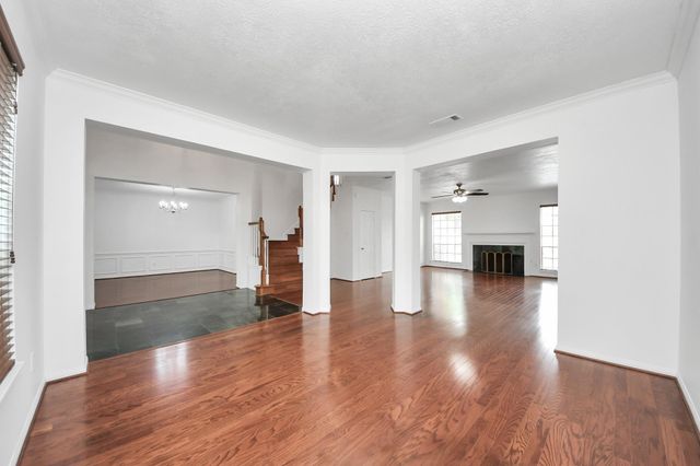 19702 Wood Walk Lane, Humble, TX 77346