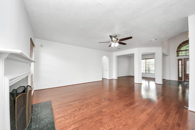 19702 Wood Walk Lane, Humble, TX 77346