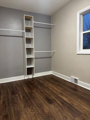 3819 Loraine Avenue Sw, City Of Wyoming, MI 49548