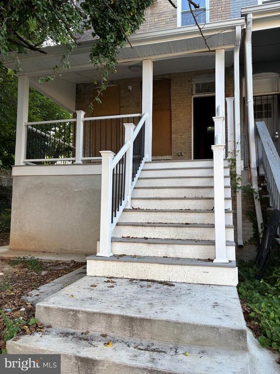 2852 BOARMAN AVE, Baltimore, MD 21215