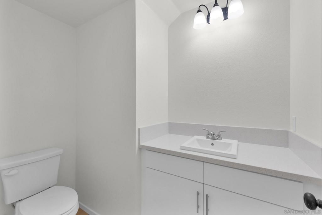 28216 Molasses Court, Valley Center, CA 92082 — photo 4