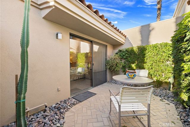 38770 Wisteria, Palm Desert, CA 92211