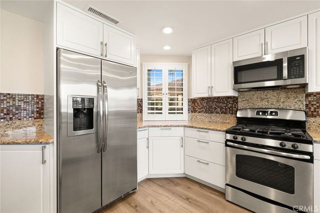 38770 Wisteria, Palm Desert, CA 92211