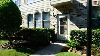 1725 Kemah Village Drive, Kemah, TX 77565