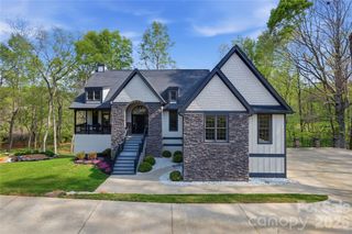 34 W Rambling Creek, Tryon, NC 28782