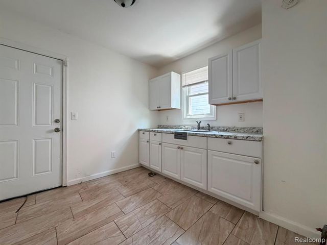 12836 Conway Street, Detroit, MI 48217