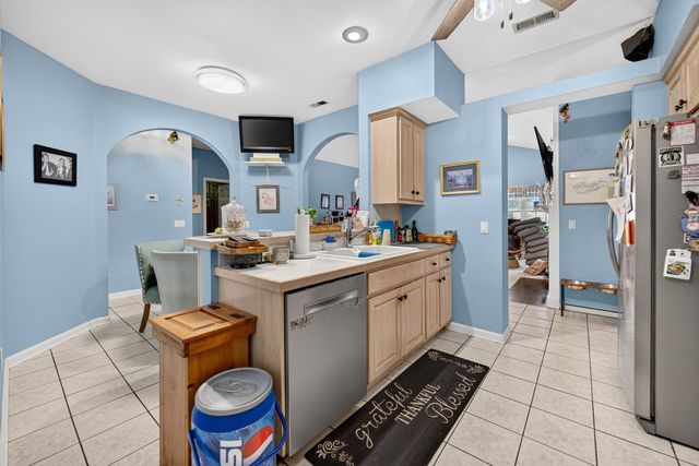 466 Old Plantation Dr., Pawleys Island, SC 29585