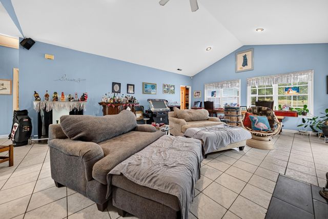 466 Old Plantation Dr., Pawleys Island, SC 29585