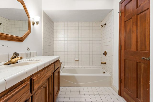 7720 S Oak Way, Sacramento, CA 95831