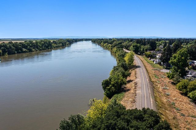 7720 S Oak Way, Sacramento, CA 95831