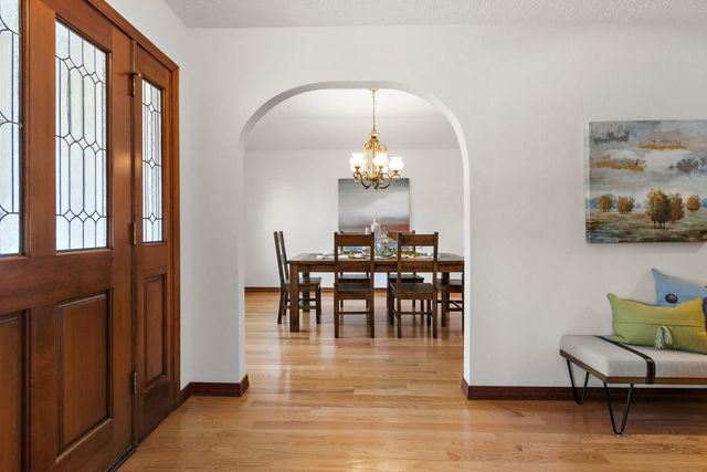 7720 S Oak Way, Sacramento, CA 95831