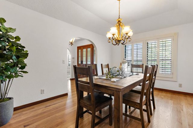 7720 S Oak Way, Sacramento, CA 95831