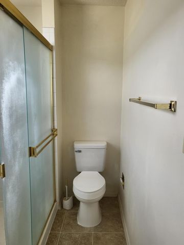827 Country Club Drive SE APT 2A, Rio Rancho, NM 87124