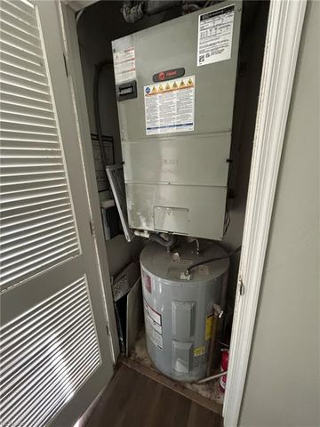 1016 Pebblewood DR, Virginia Beach, VA 23464