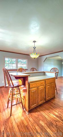 509 Sunset Strip Avenue, Eufaula, OK 74432