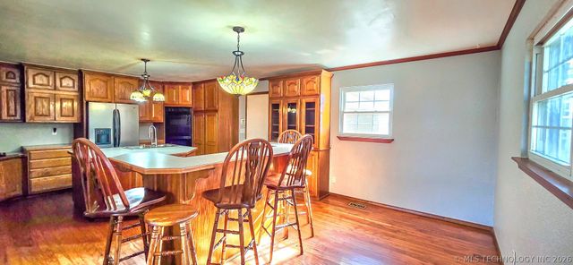 509 Sunset Strip Avenue, Eufaula, OK 74432
