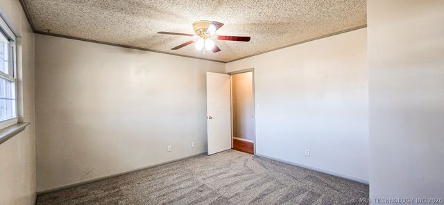 509 Sunset Strip Avenue, Eufaula, OK 74432