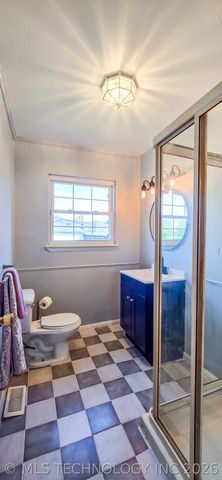 509 Sunset Strip Avenue, Eufaula, OK 74432