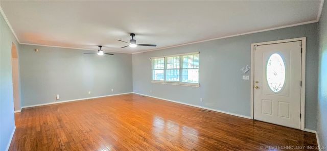 509 Sunset Strip Avenue, Eufaula, OK 74432