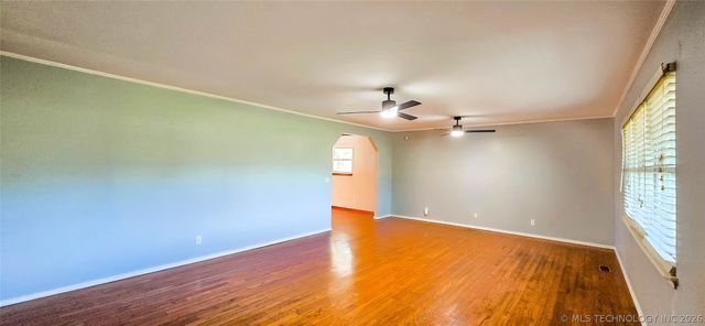 509 Sunset Strip Avenue, Eufaula, OK 74432