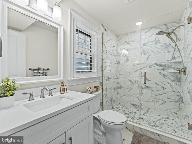 419 E LOUISVILLE AVE, Wildwood, NJ 08260