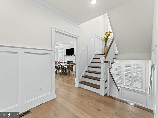 419 E LOUISVILLE AVE, Wildwood, NJ 08260