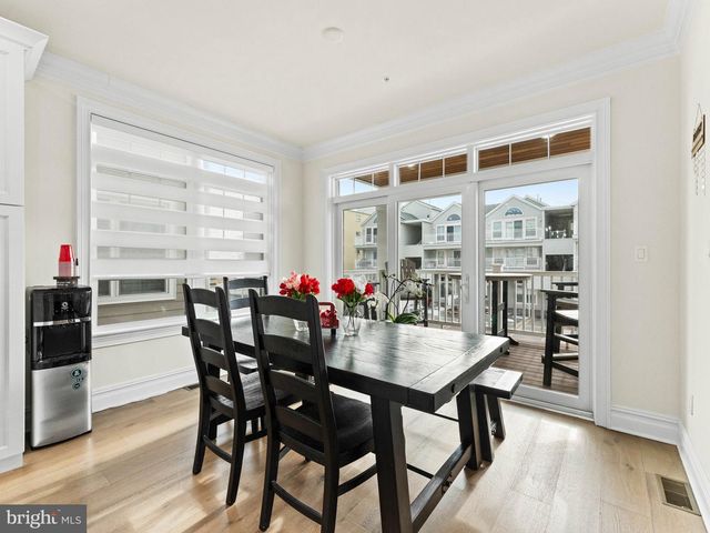 419 E LOUISVILLE AVE, Wildwood, NJ 08260