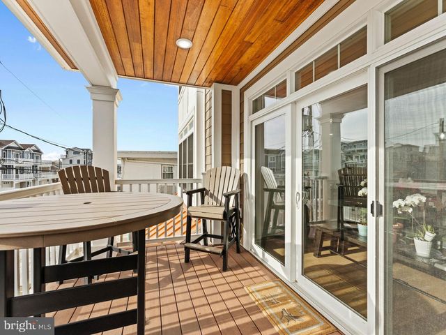 419 E LOUISVILLE AVE, Wildwood, NJ 08260