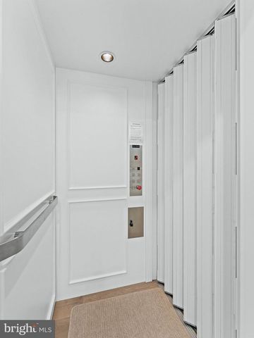 419 E LOUISVILLE AVE, Wildwood, NJ 08260