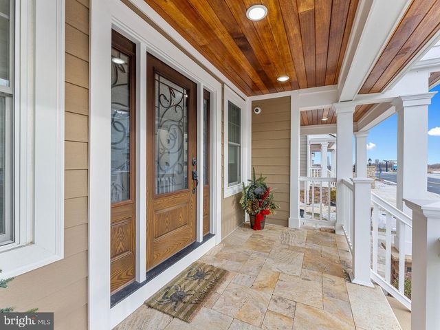 419 E LOUISVILLE AVE, Wildwood, NJ 08260