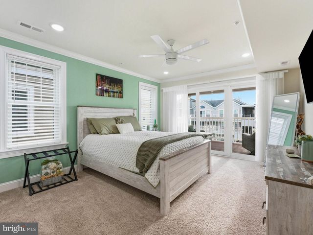 419 E LOUISVILLE AVE, Wildwood, NJ 08260