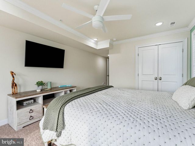 419 E LOUISVILLE AVE, Wildwood, NJ 08260