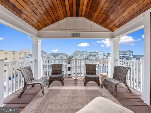 419 E LOUISVILLE AVE, Wildwood, NJ 08260