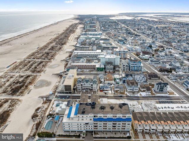 419 E LOUISVILLE AVE, Wildwood, NJ 08260