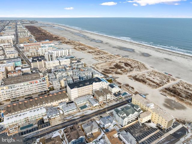 419 E LOUISVILLE AVE, Wildwood, NJ 08260