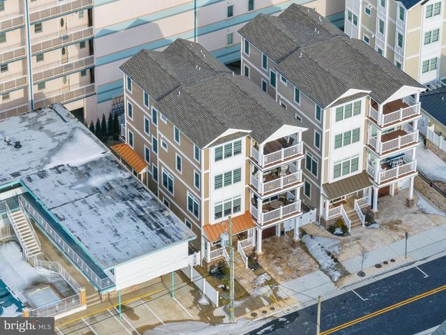 419 E LOUISVILLE AVE, Wildwood, NJ 08260