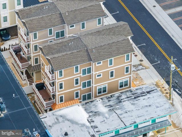 419 E LOUISVILLE AVE, Wildwood, NJ 08260