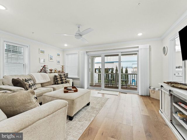 419 E LOUISVILLE AVE, Wildwood, NJ 08260