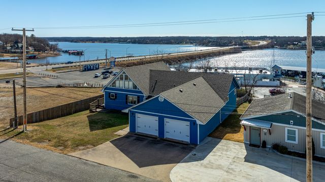 116 Anchor Road, Grove, OK 74344