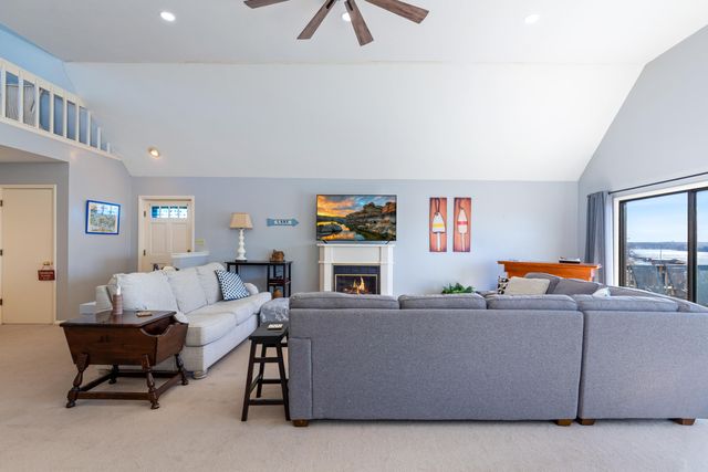 116 Anchor Road, Grove, OK 74344