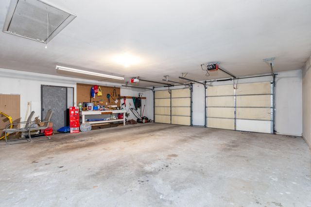 116 Anchor Road, Grove, OK 74344