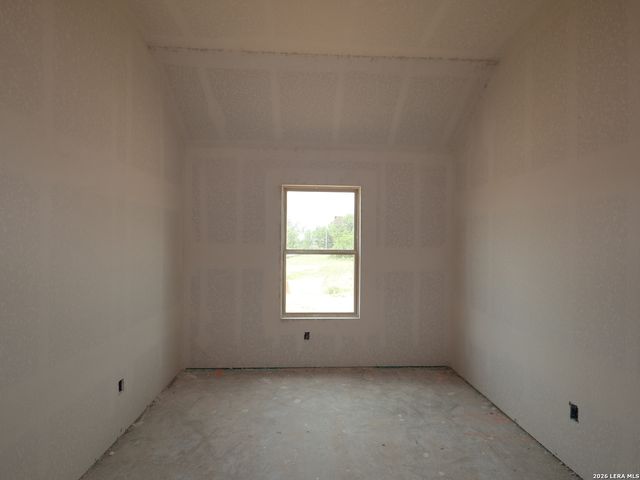 17423 Elder Walnut Drive, Elmendorf, TX 78112