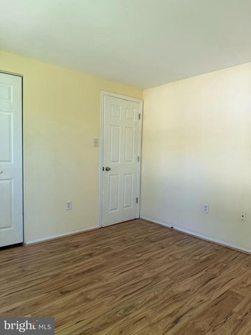 18941 PINE RIDGE LN, Germantown, MD 20874