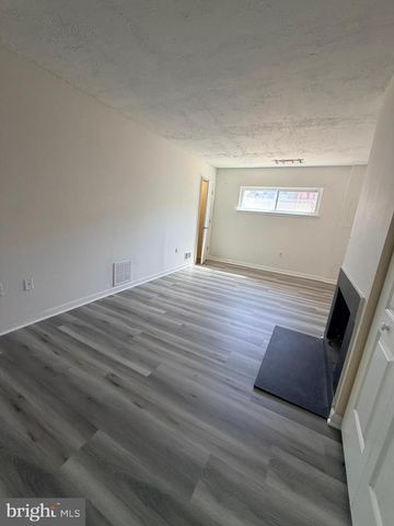 18941 PINE RIDGE LN, Germantown, MD 20874