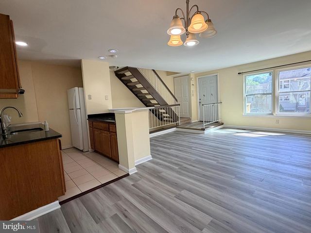 18941 PINE RIDGE LN, Germantown, MD 20874