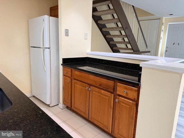 18941 PINE RIDGE LN, Germantown, MD 20874