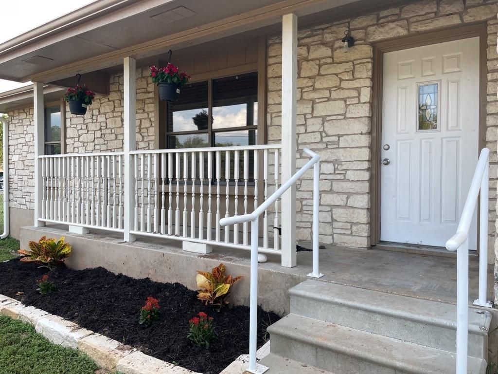 2501 Peach Tree LN, Cedar Park, TX 78613