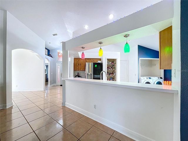 915 CRISTELLE JEAN DRIVE, Ruskin, FL 33570