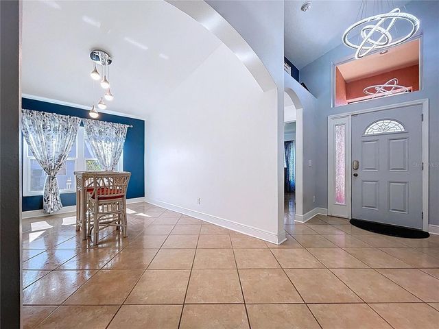 915 CRISTELLE JEAN DRIVE, Ruskin, FL 33570